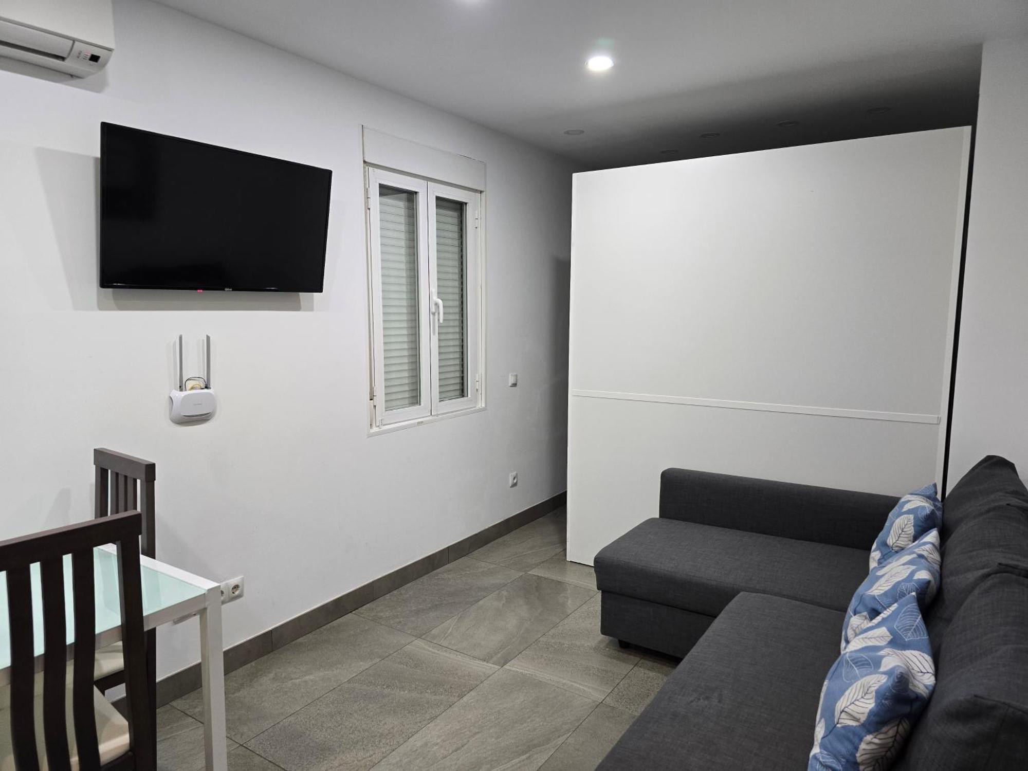Turisticos Cuenca 3 Aparthotel Мадрид Екстериор снимка