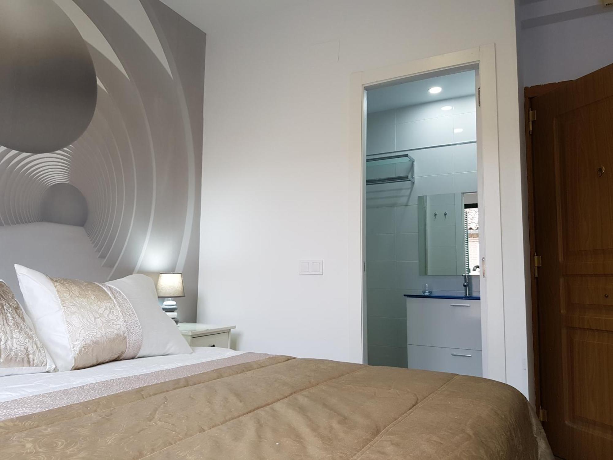 Turisticos Cuenca 3 Aparthotel Мадрид Екстериор снимка