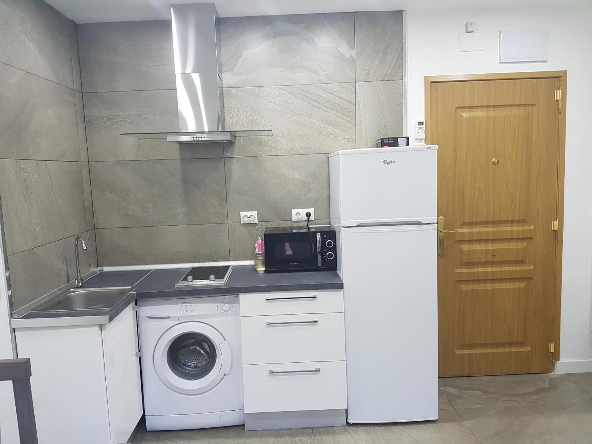 Turisticos Cuenca 3 Aparthotel Мадрид Екстериор снимка